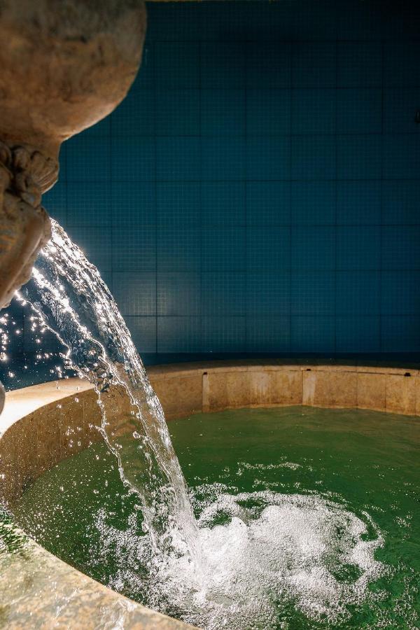 Hotel Hamam Ángistron 外观 照片