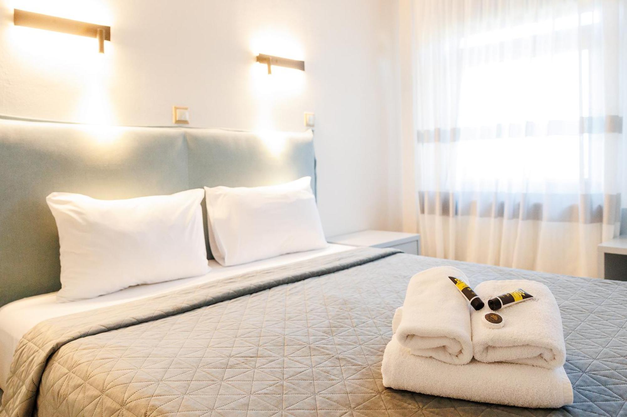 Hotel Hamam Ángistron 外观 照片