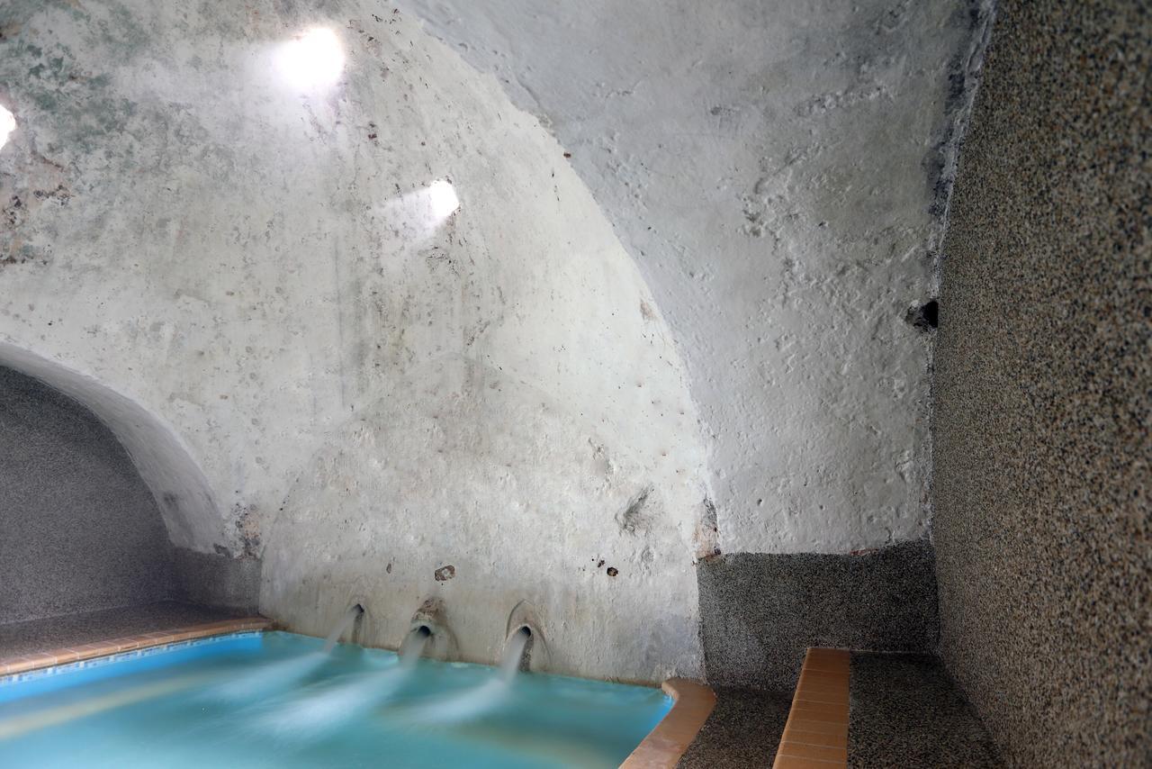 Hotel Hamam Ángistron 外观 照片